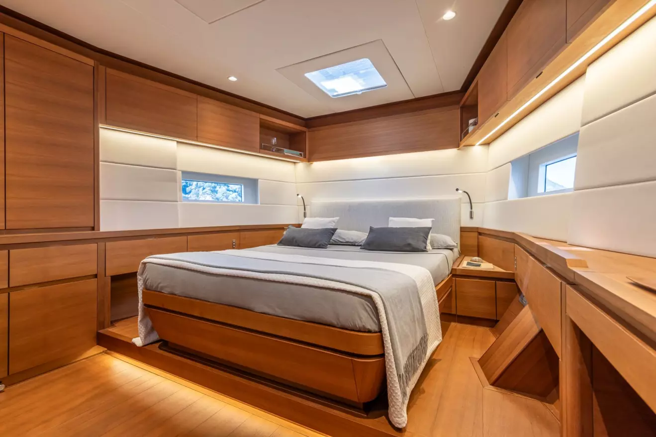 Grand Soleil 65 Long Cruise cabin