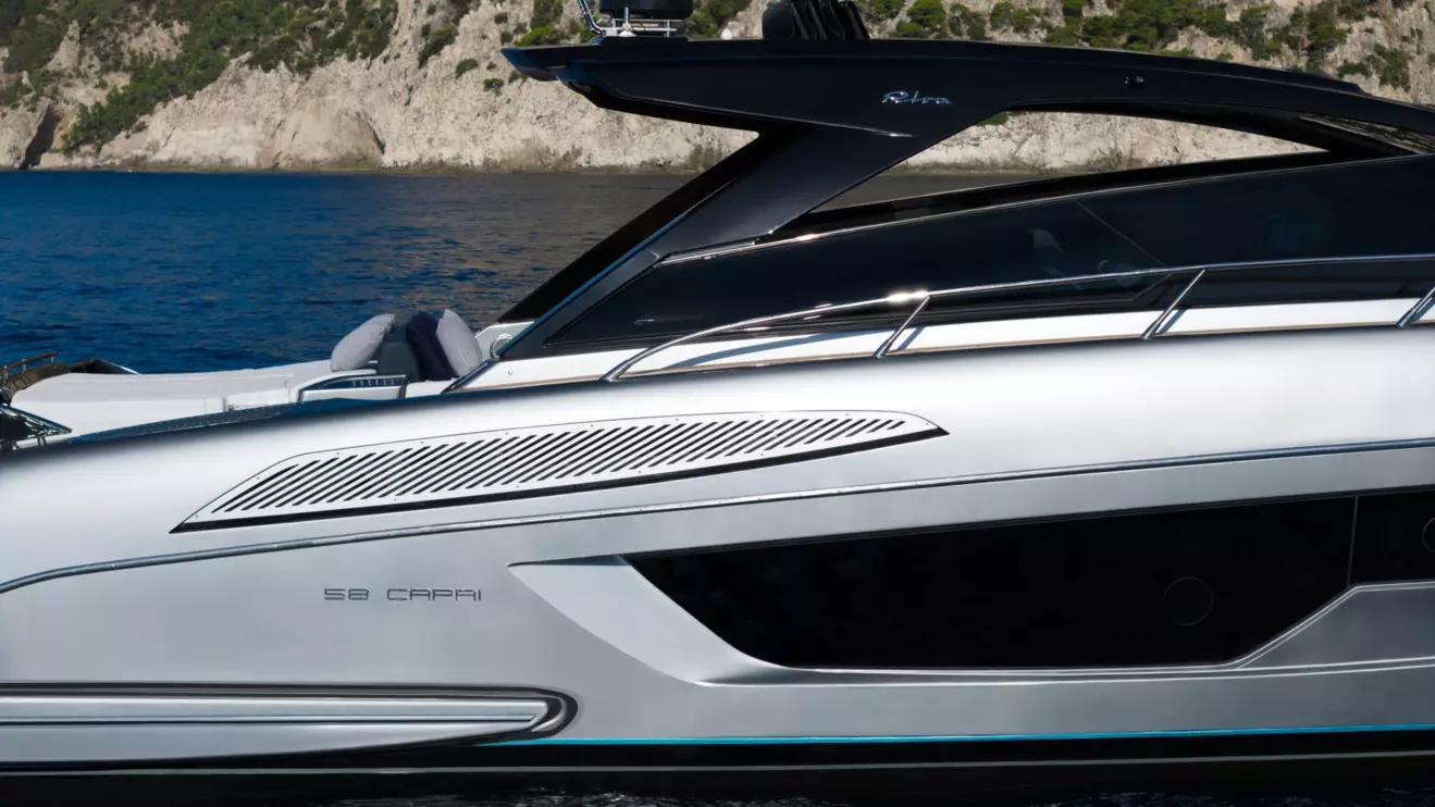 Riva 58 Capri-side view detail.jpg