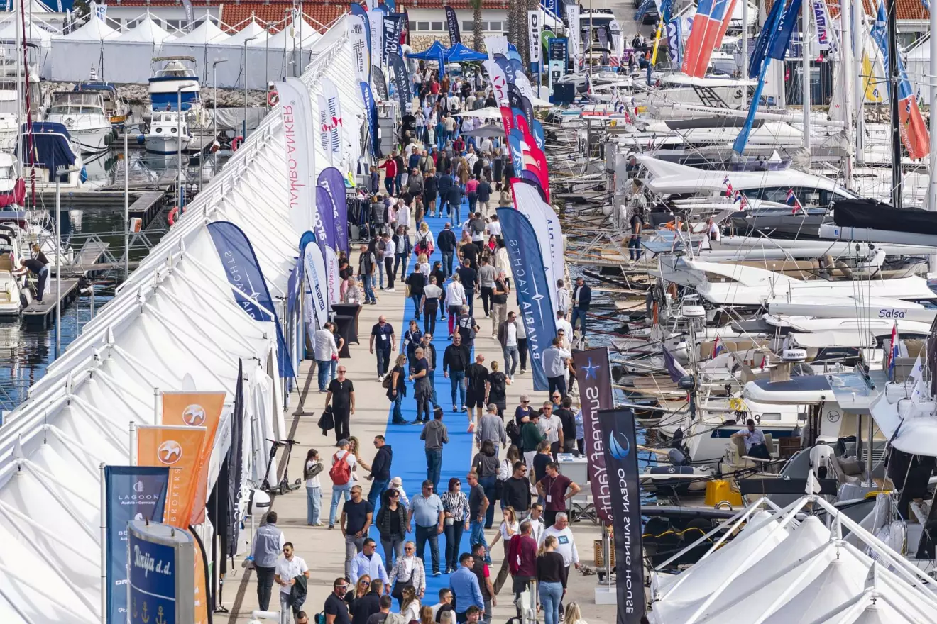 Biograd boat show 2026 - posjetitelji.jpg