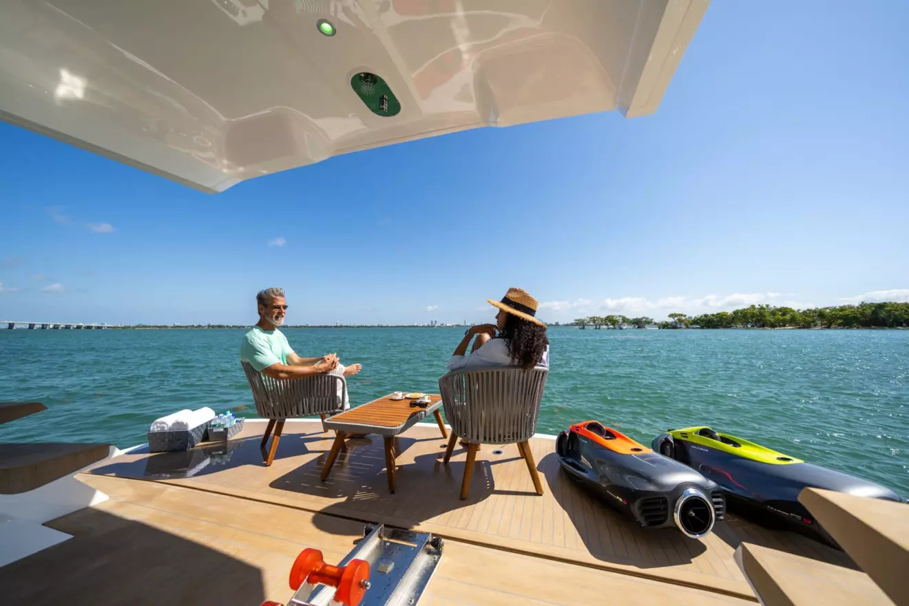 Sunseeker Predator 65 aft