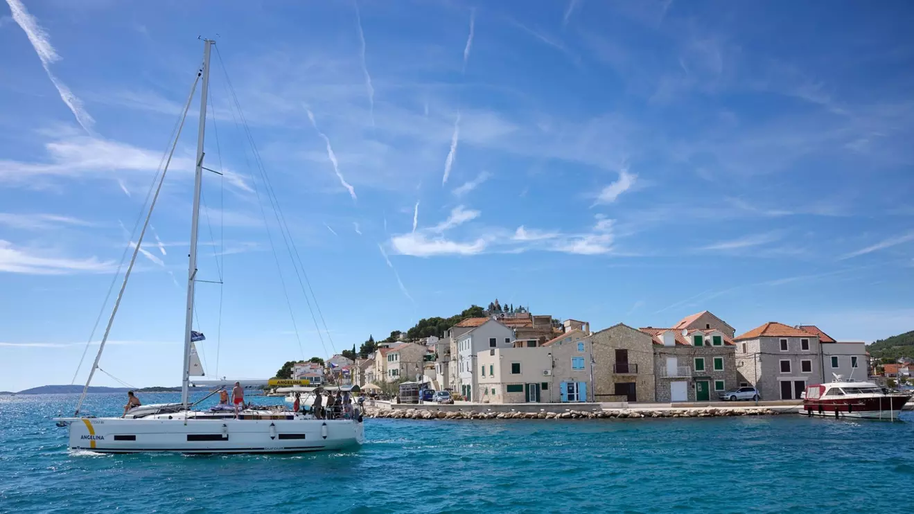 D-Marin Tribunj - sailing boat.jpg