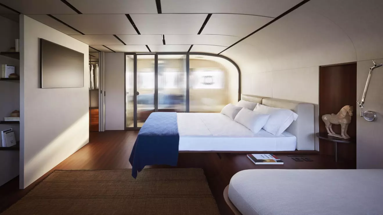 Bluegame BGM75 master cabin designed by Piero Lissoni