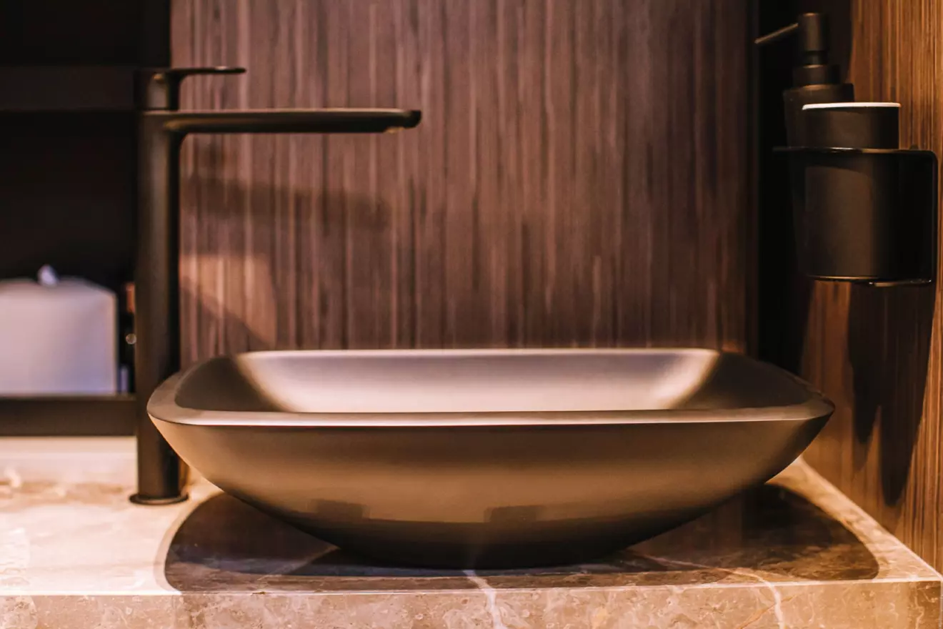Cranchi A46 Luxury Tender bathroom sink