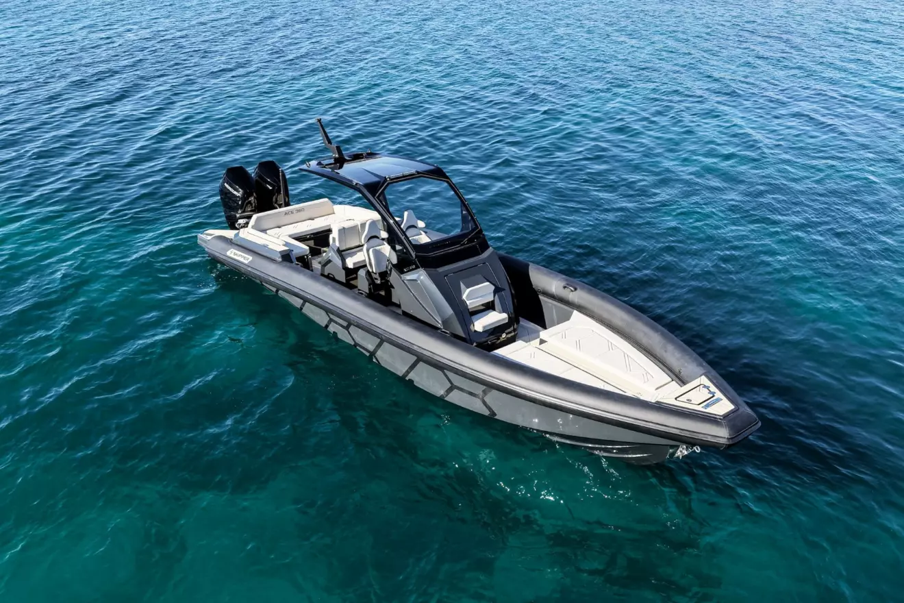 Skipper Ace360 - front view.jpg