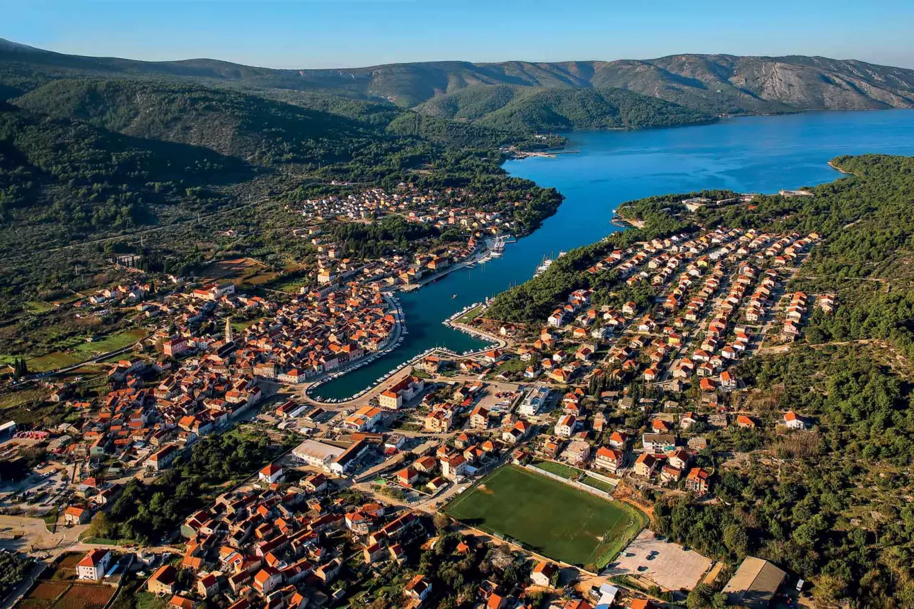 Stari Grad, Hvar