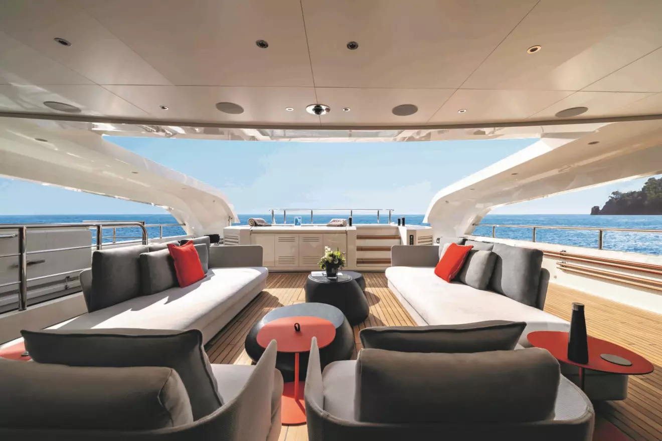 CRN-Ciao-superyacht-2.jpg