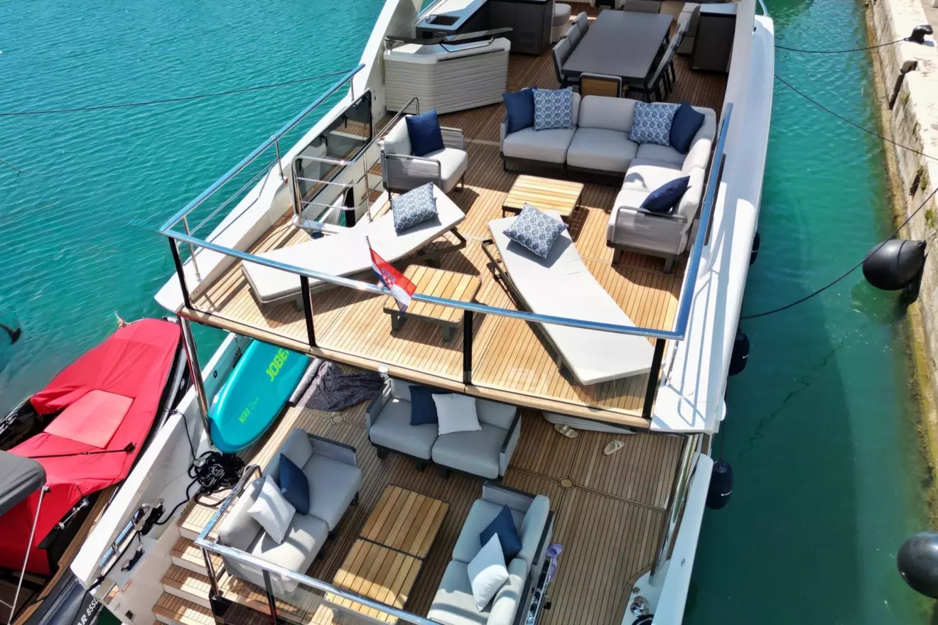 Argola - ABSOLUTE 70.jpg