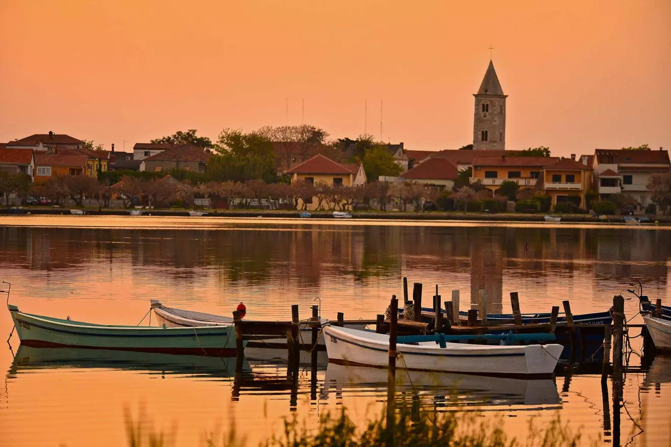 bay-nin-fisherman-boats.jpg