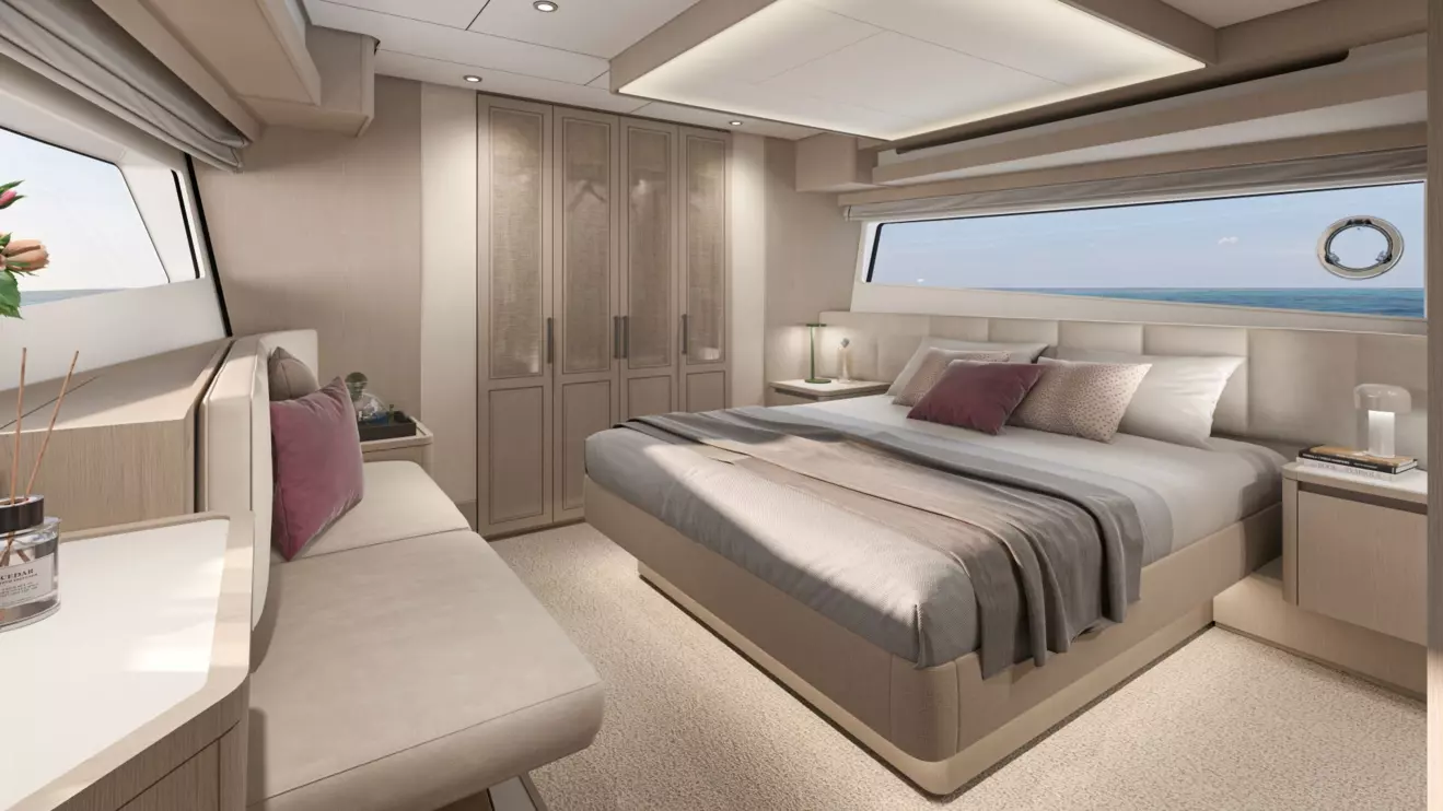 Prestige F6.7 - owner cabin.jpg