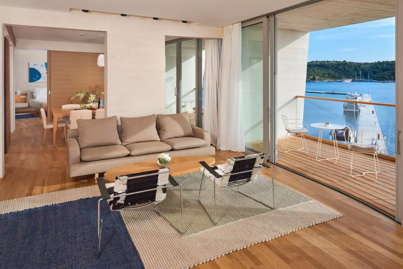 Presidential Suite.jpg