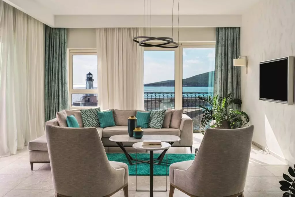 Chiedi-Lustica-Bay-Penthouse-1024x683.jpg