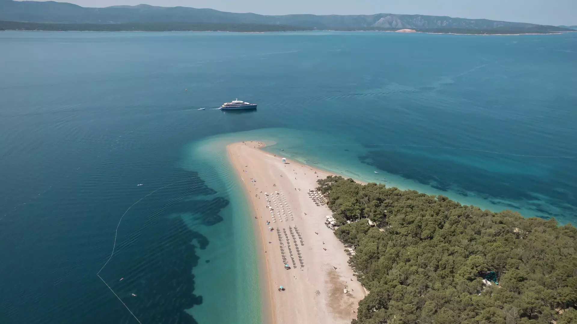 01 - Exterior (22).jpg