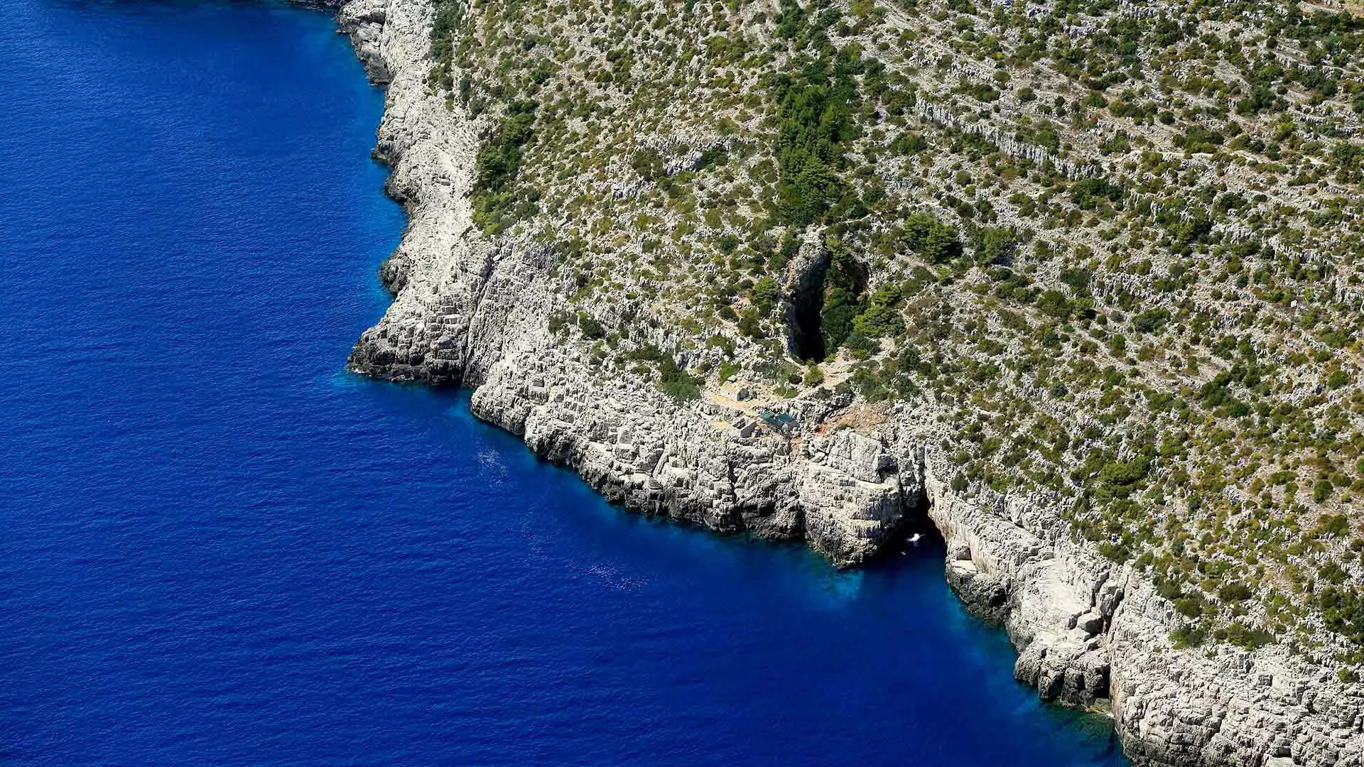 Caves of the Adriatic: 8 Hidden Gems for Yachtsmen