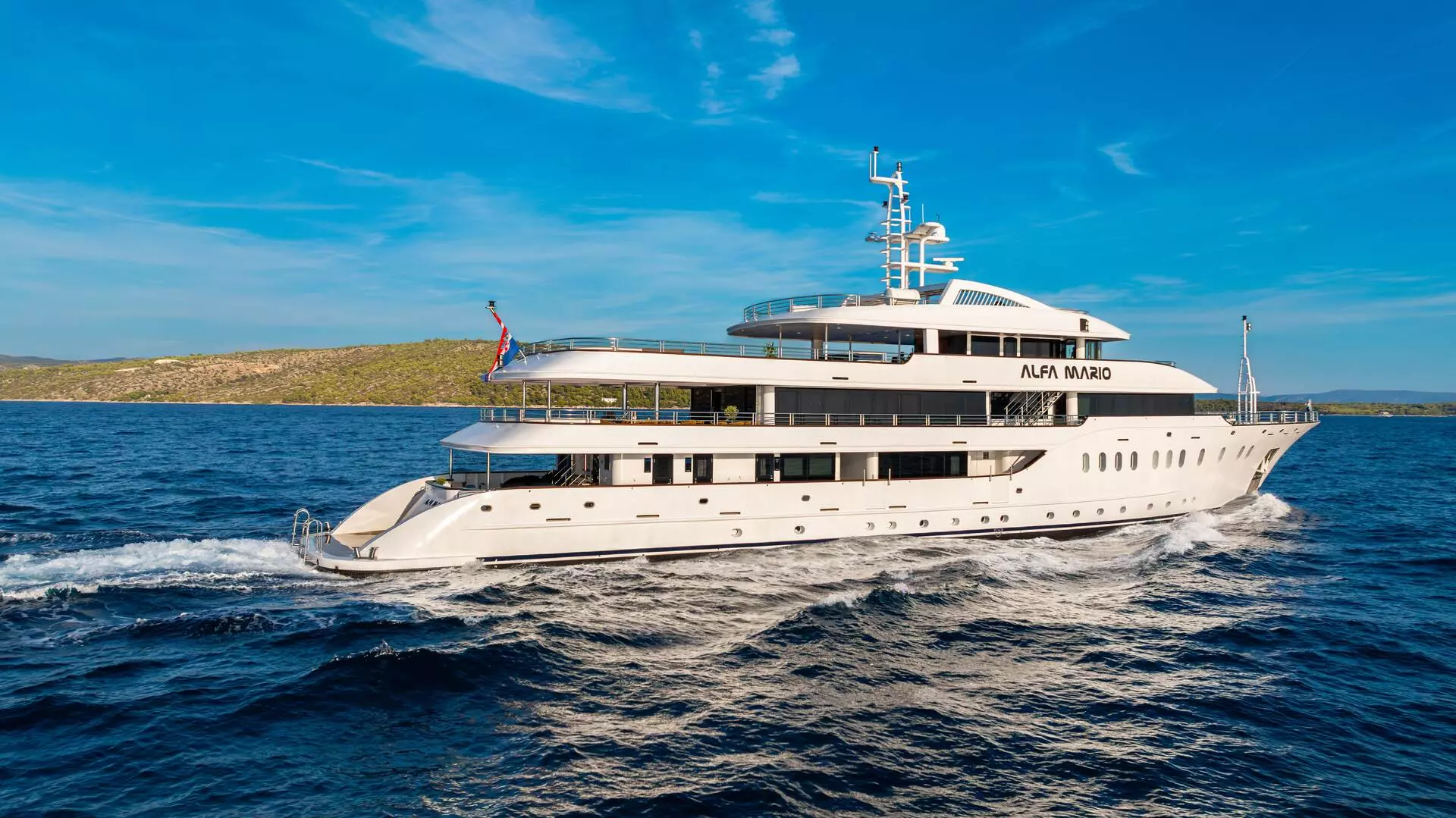 0000201- Alfa mario.jpg