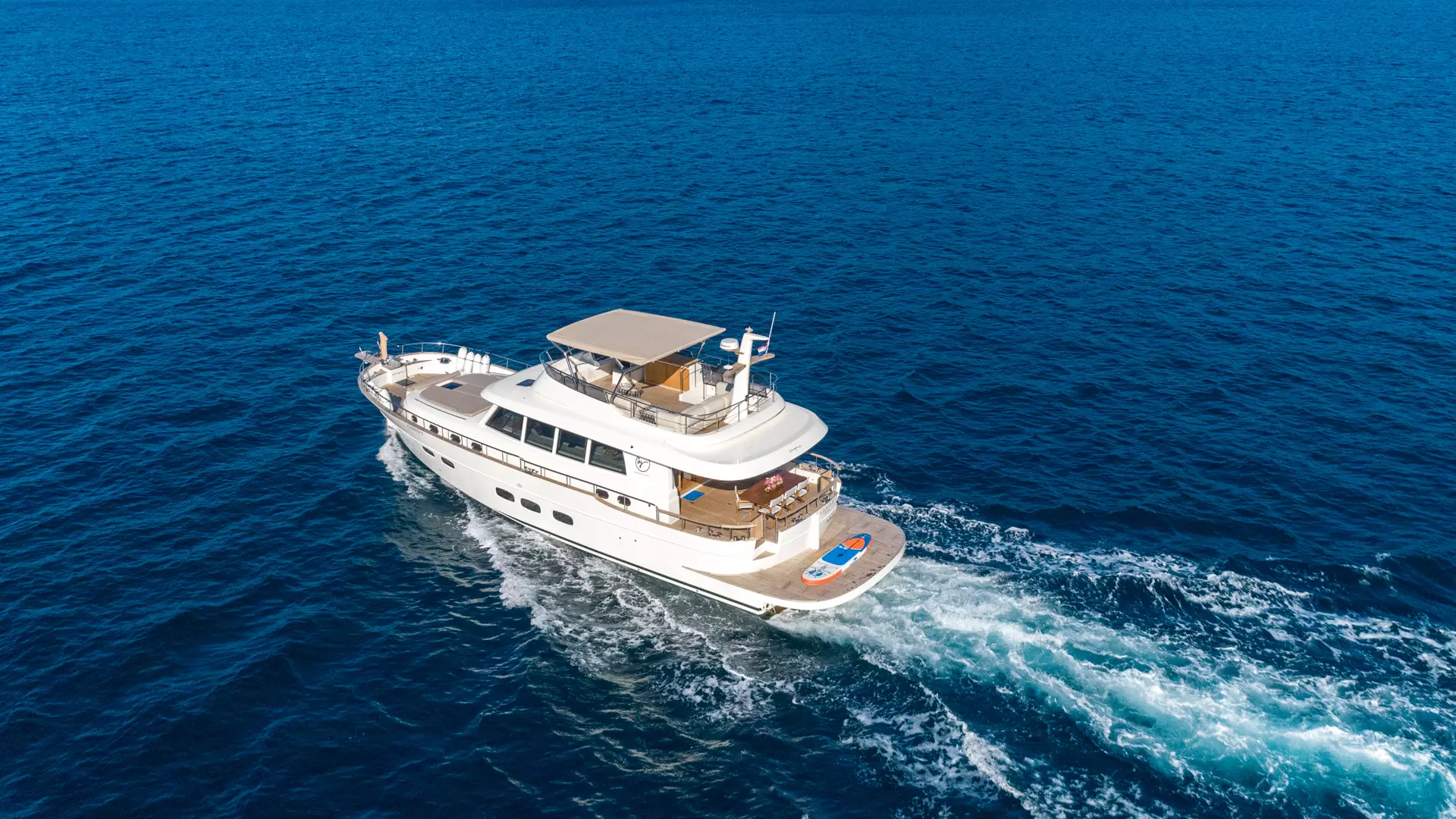 02-Cloud-9-cruising-view_.jpg