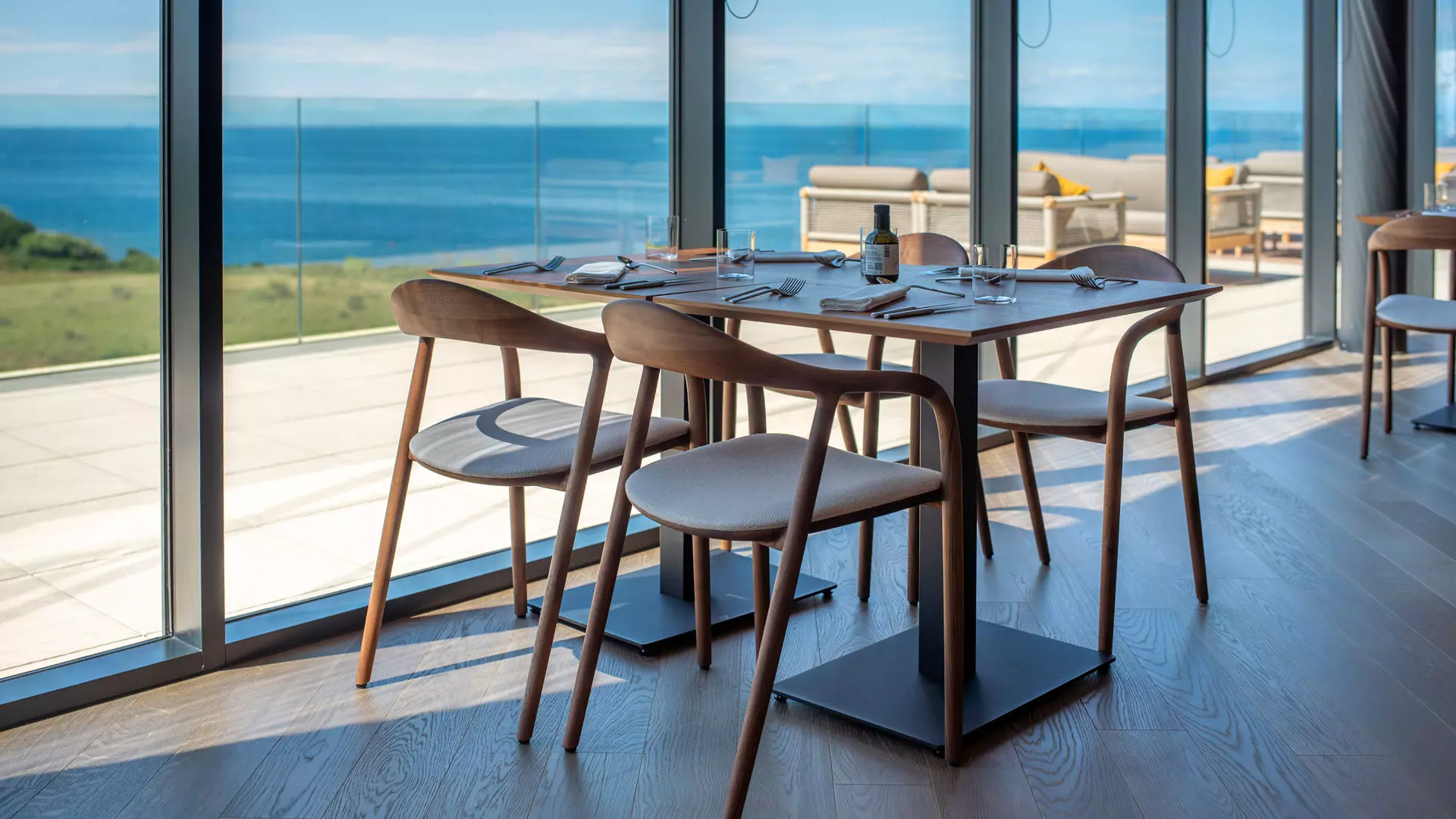 Contemporary Luxury Meets the Stillness of the Adriatic Coast