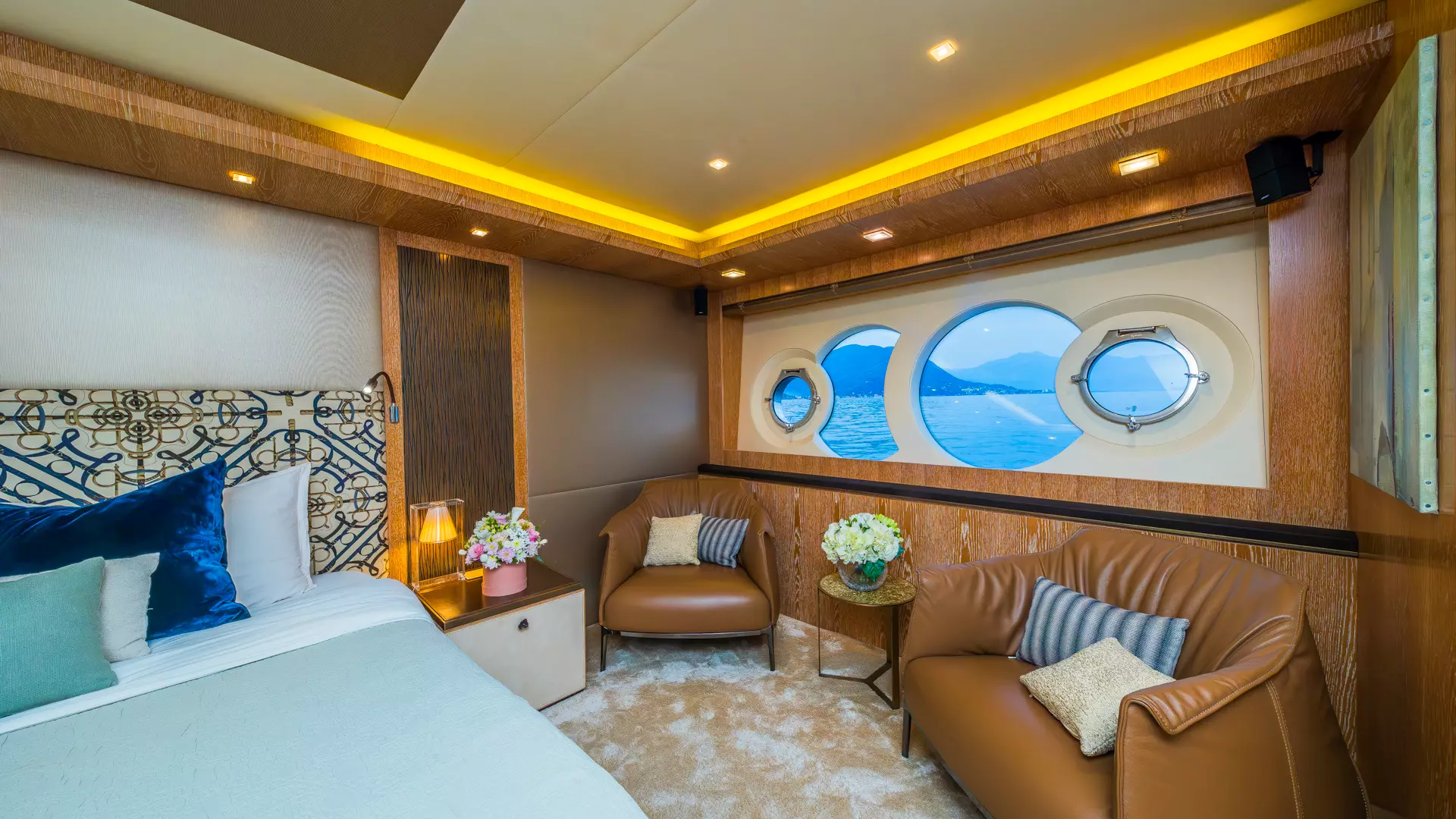 17-GIORGIO-Master-cabin-view_.JPG