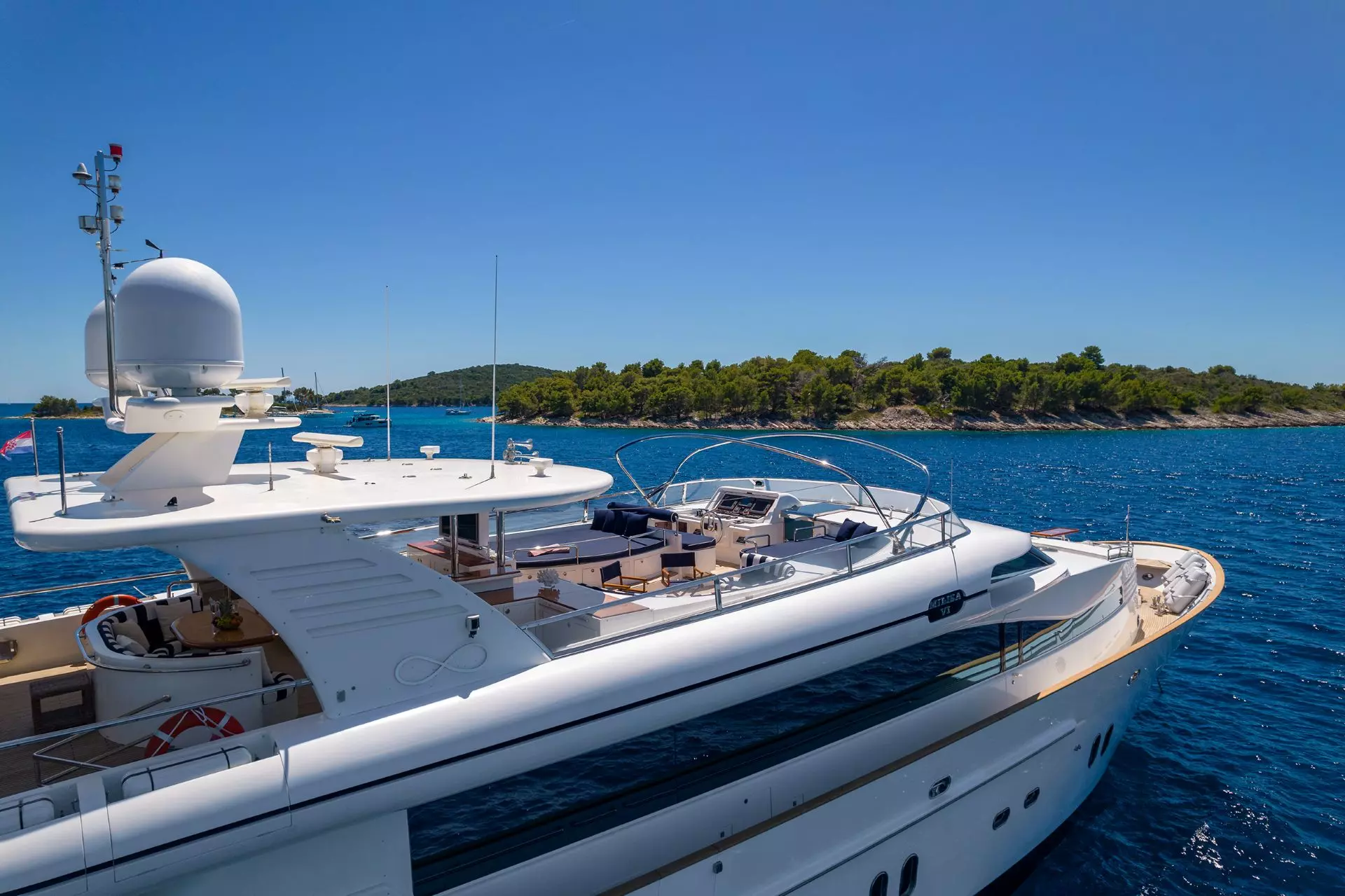 04-Conte Stefani - flybridge.jpg