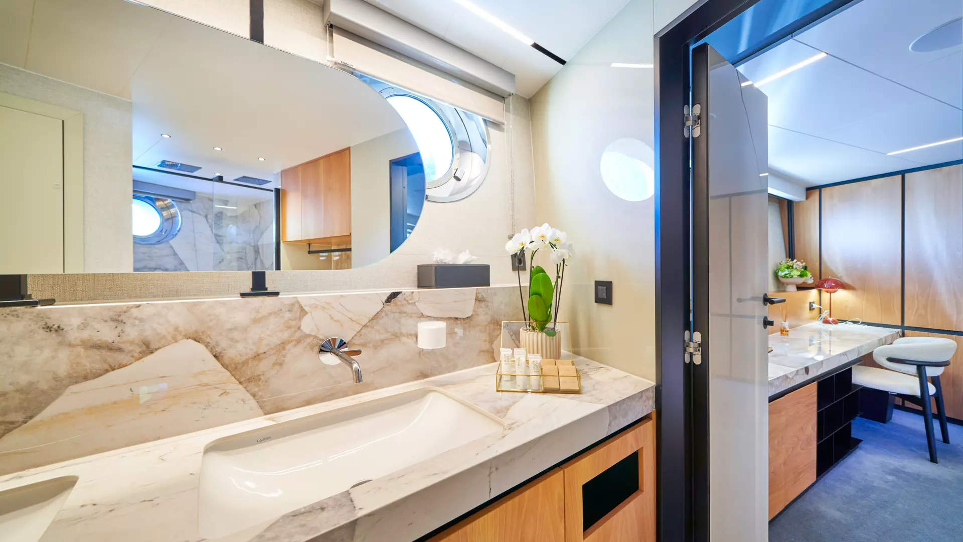 24-Mar-Allure-bathroom _.JPG