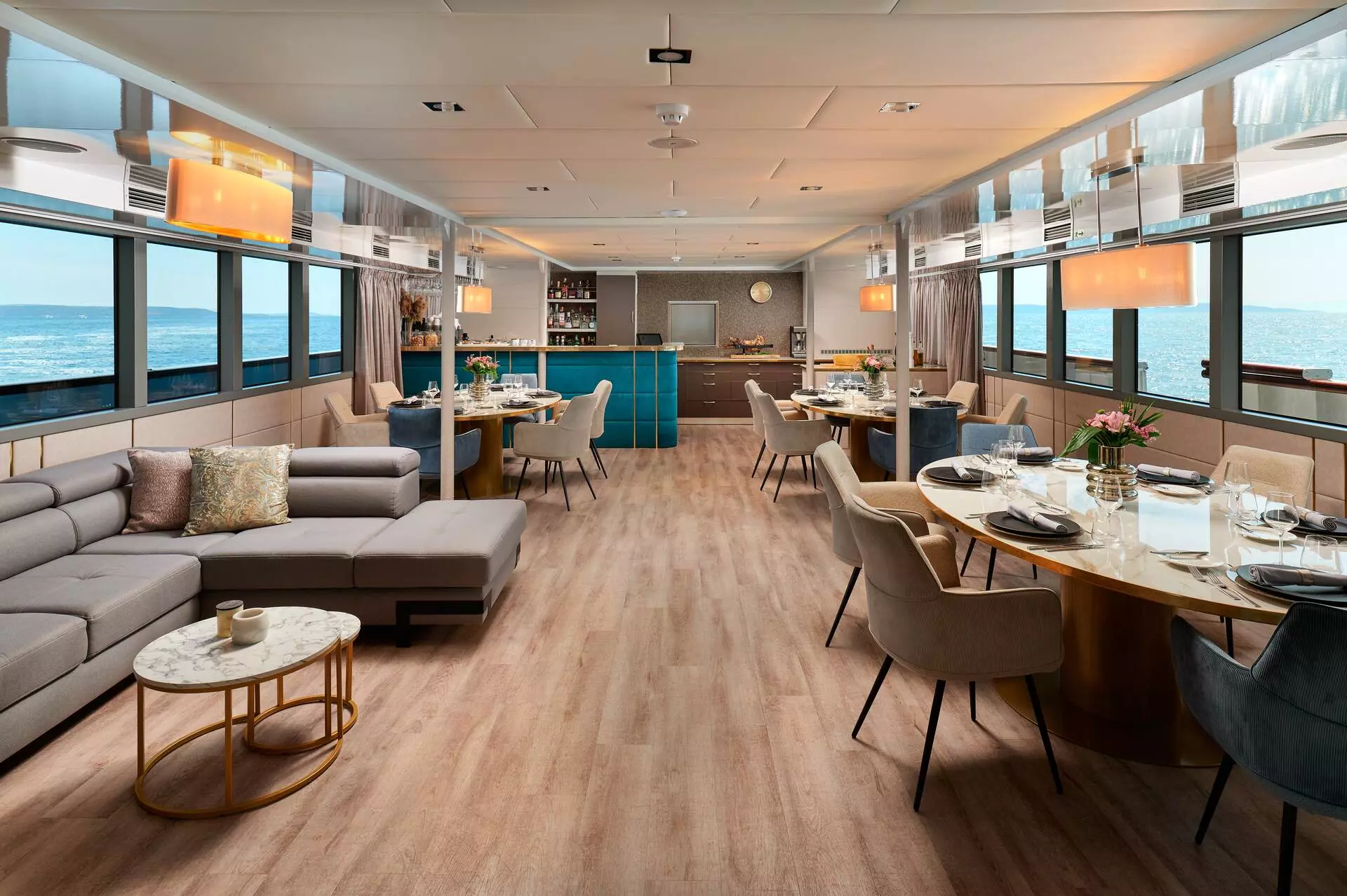 04 - Interior - Salon (1).jpg