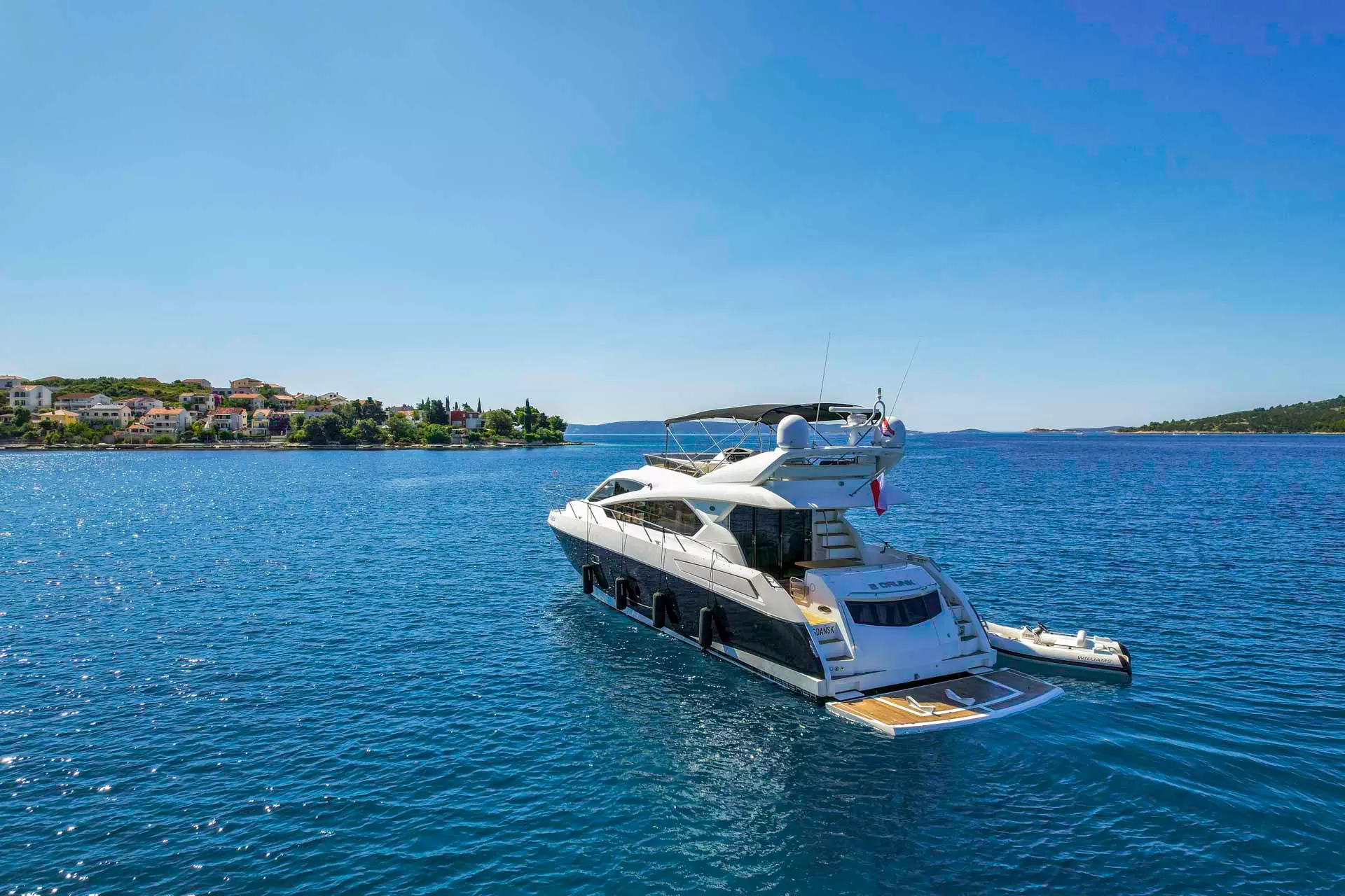 06-2-Drunk-stern-view_.JPG