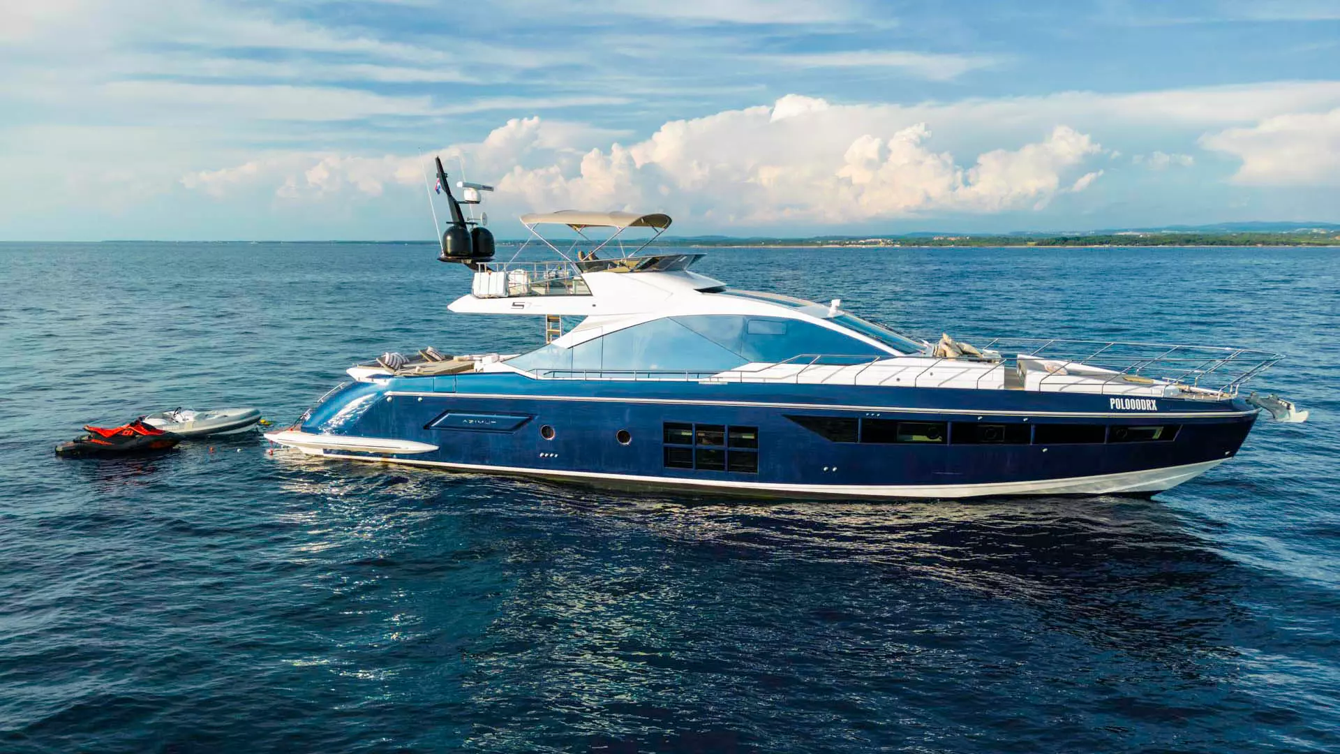 00-Azimut-S7-side-view _.JPG
