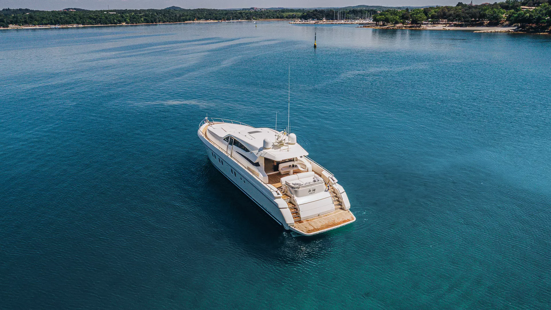 02-SEA-LADY-portside-view.jpg