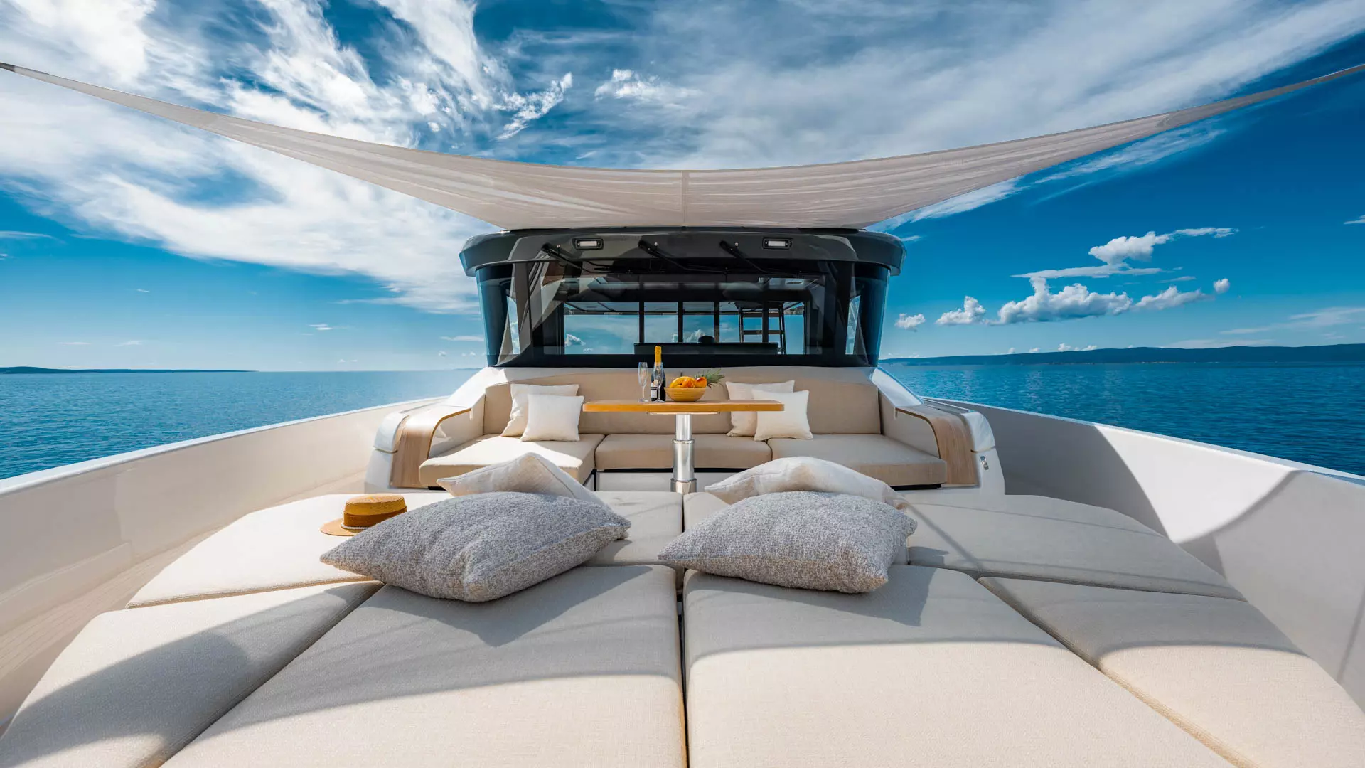 13-Kimani-sundeck- bow-view_.jpg