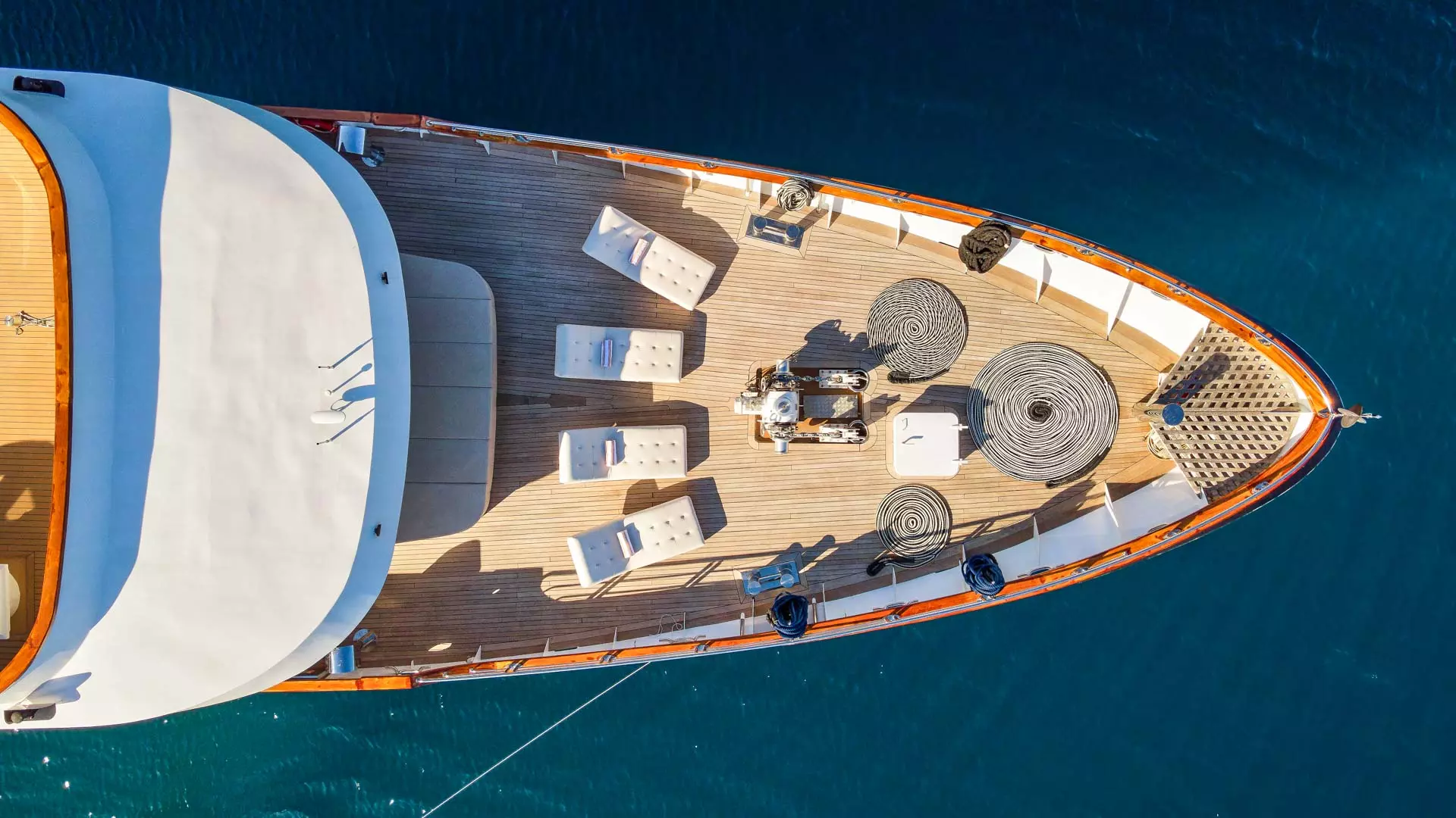 Cristal-aerial-view-bow.jpg
