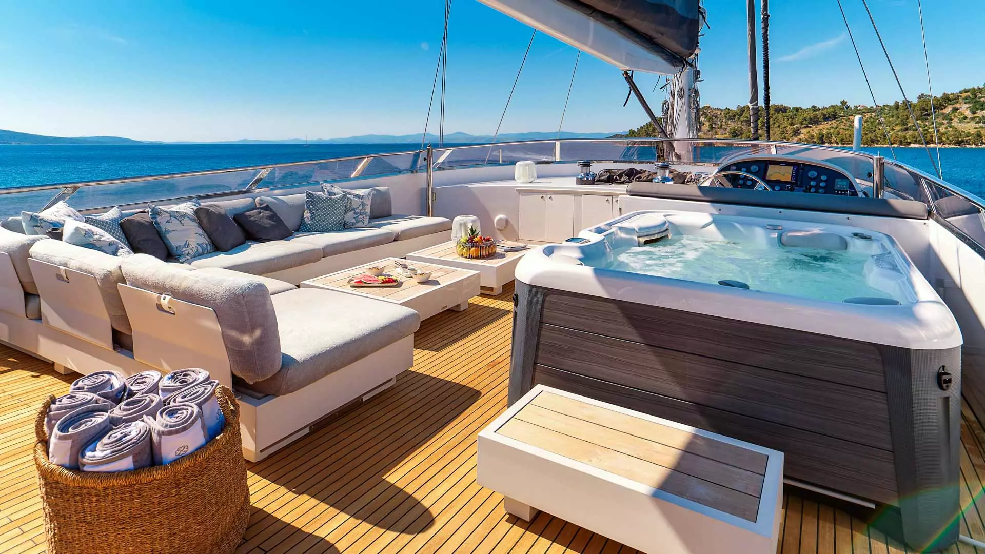 16-San-Limi-jacuzzi_.jpg