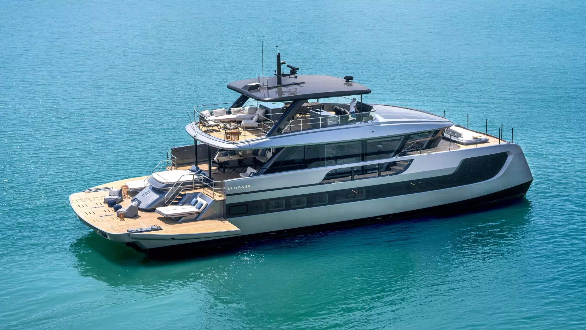 Sunreef Ultima 88 side view