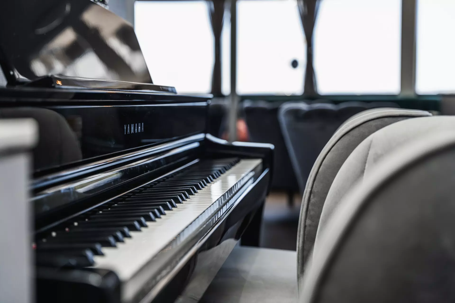 62. ALFA MARIO Piano in salon - Upper deck.jpg