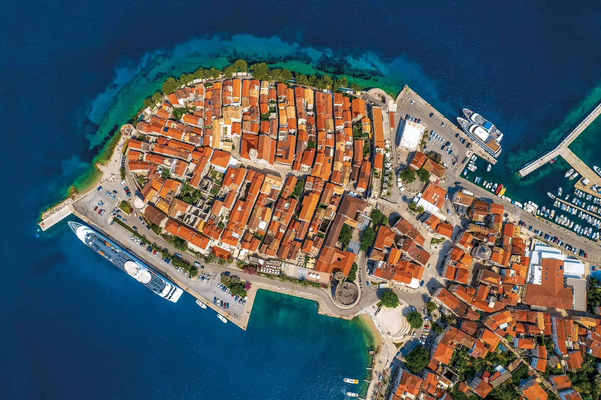 Discover All the Secrets of the Korčula Town: A Jewel in the Crown of the Croatian Coast