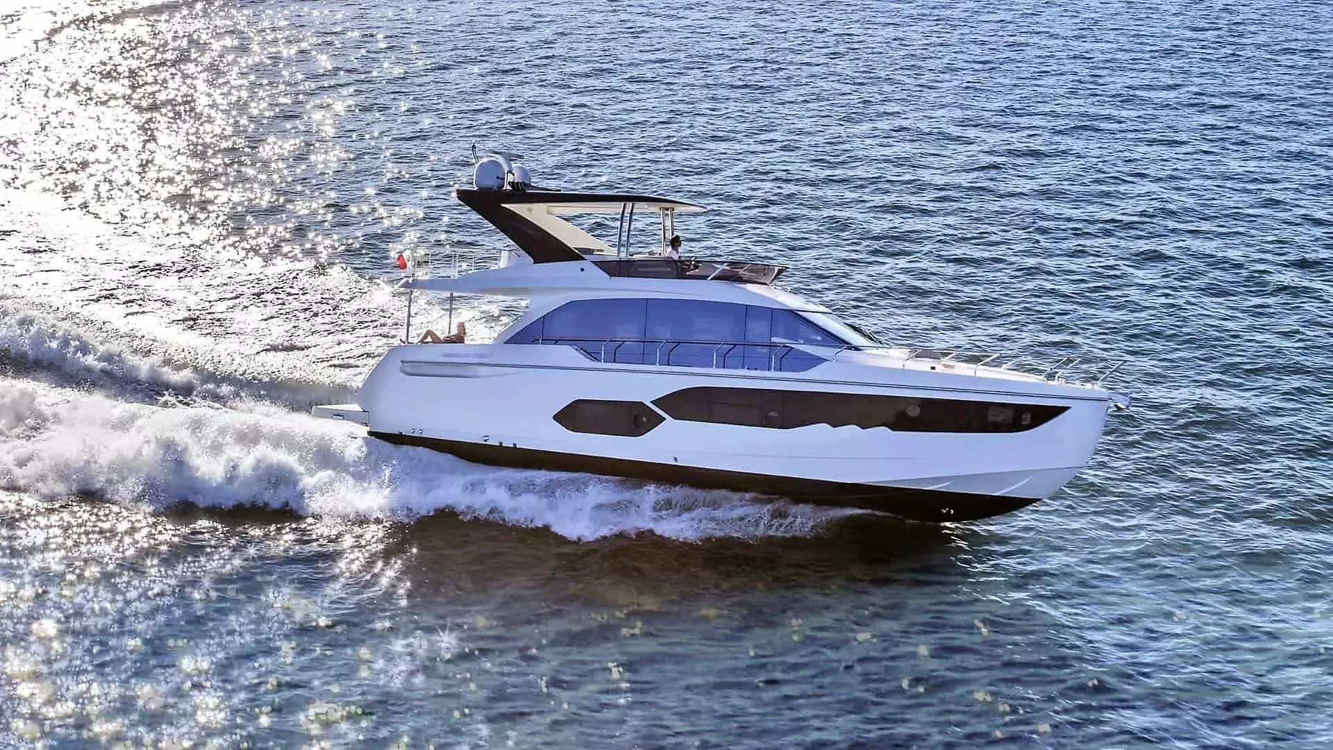 Absolute 58 Fly Review: A Comfortable Cruiser