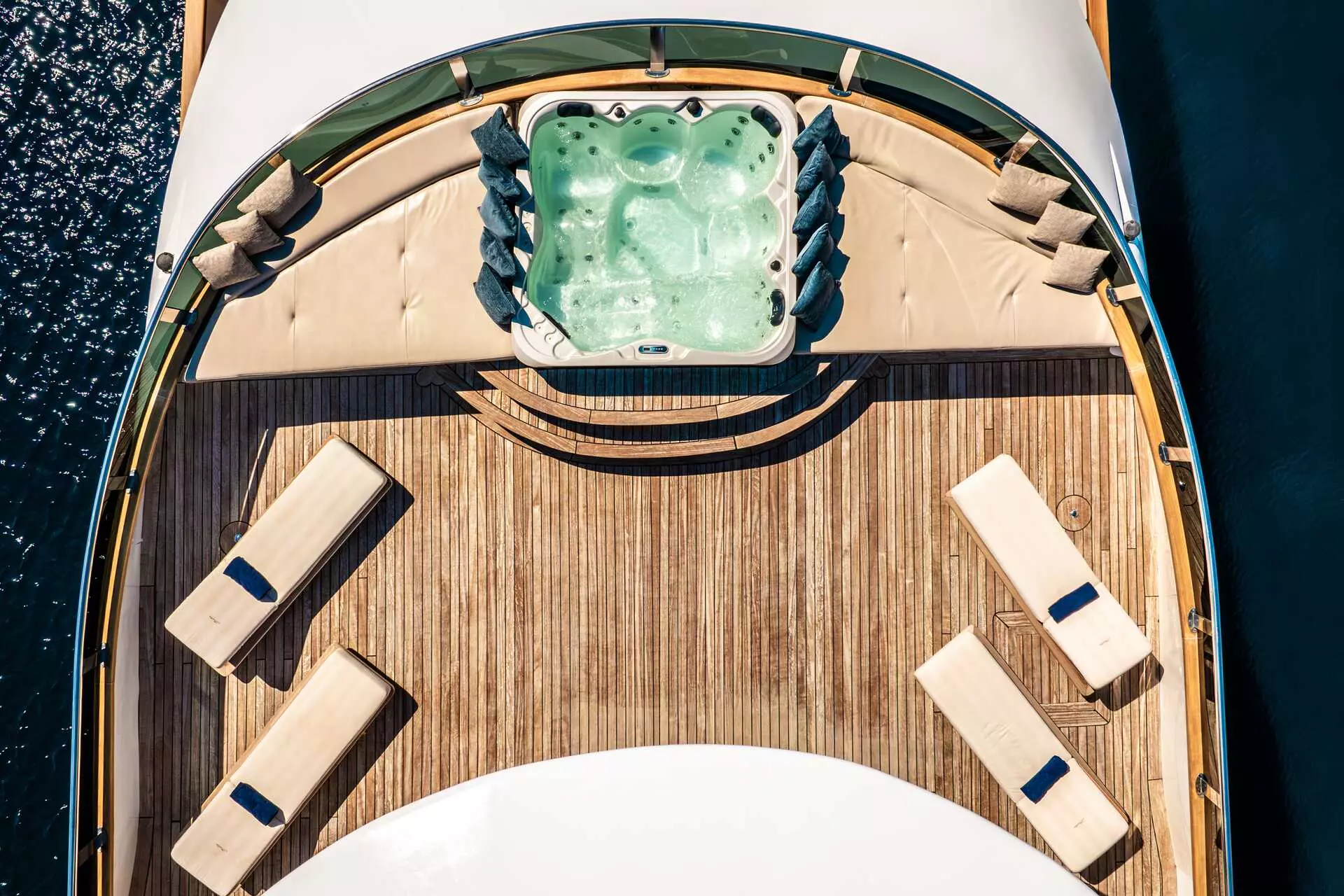 17. BELLA Jacuzzi - Sun deck bow.jpg