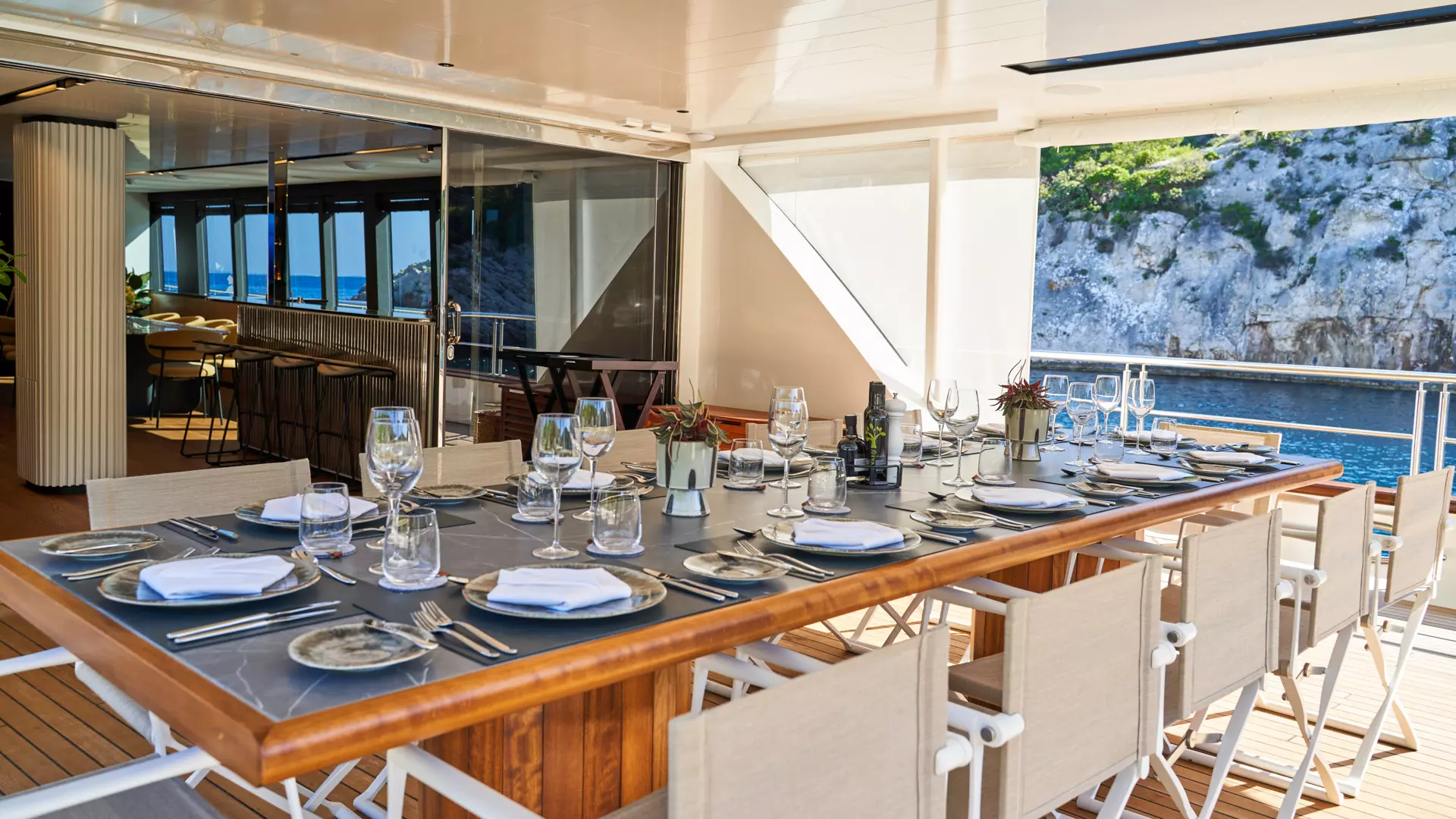 17-Mal-Allure-aft-dining-view _.JPG