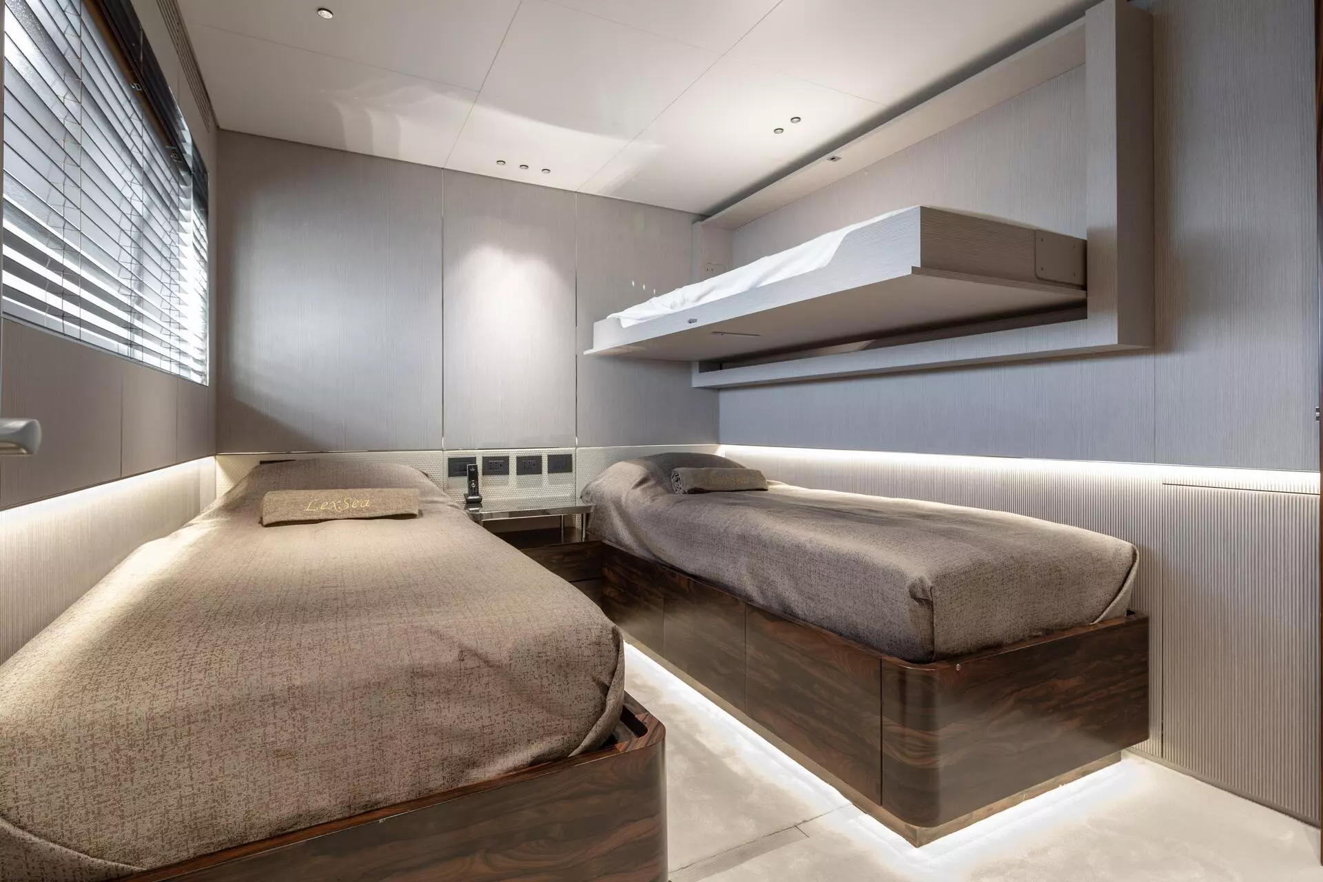 22 LEXSEA_37.Twin Staterrom.jpg