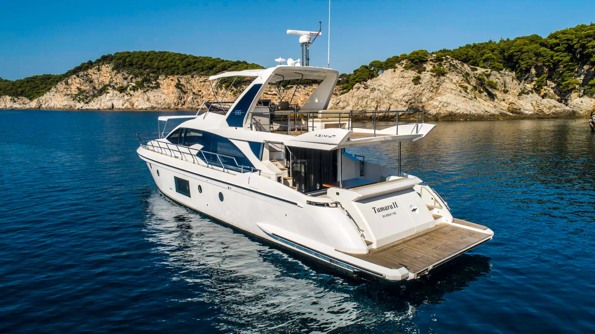 03-Tamara-II-portside.JPG