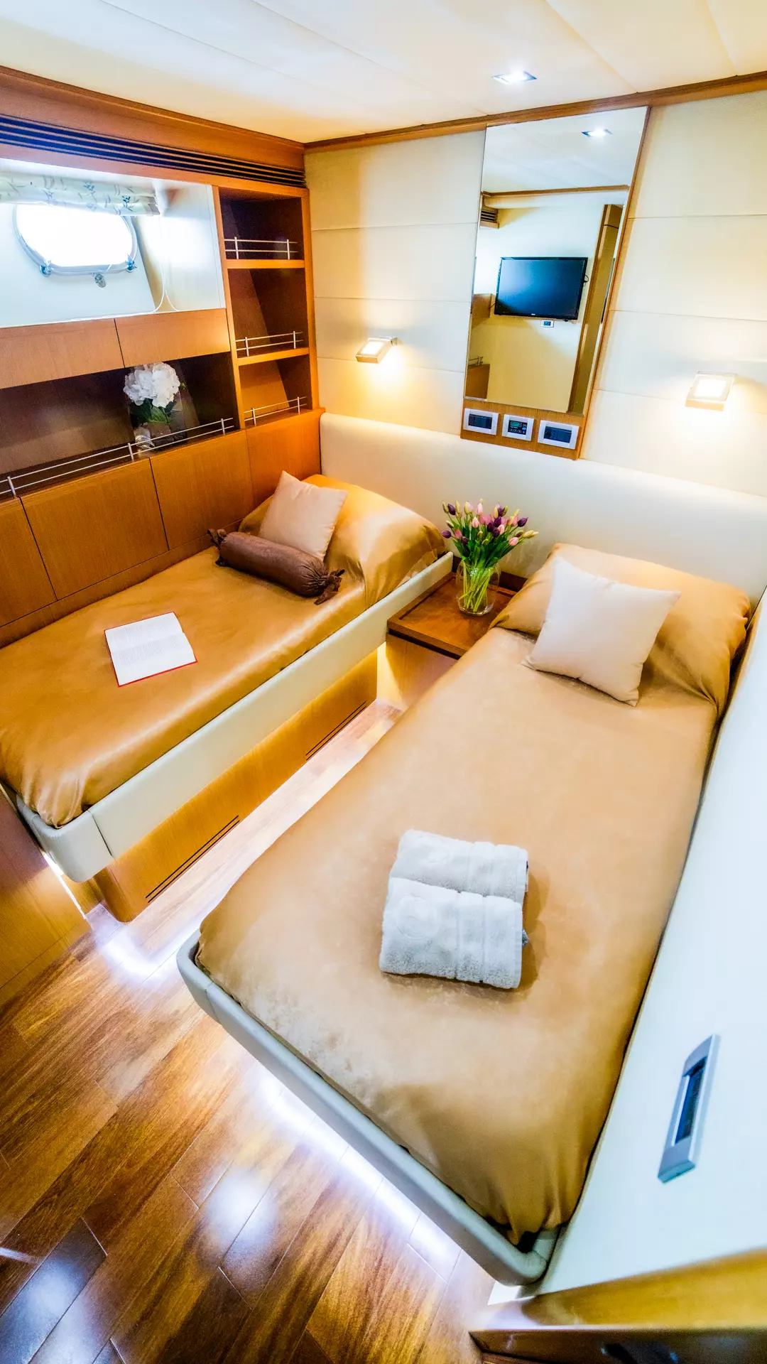 23-ORLANDO-L-Twin-cabin_.jpg