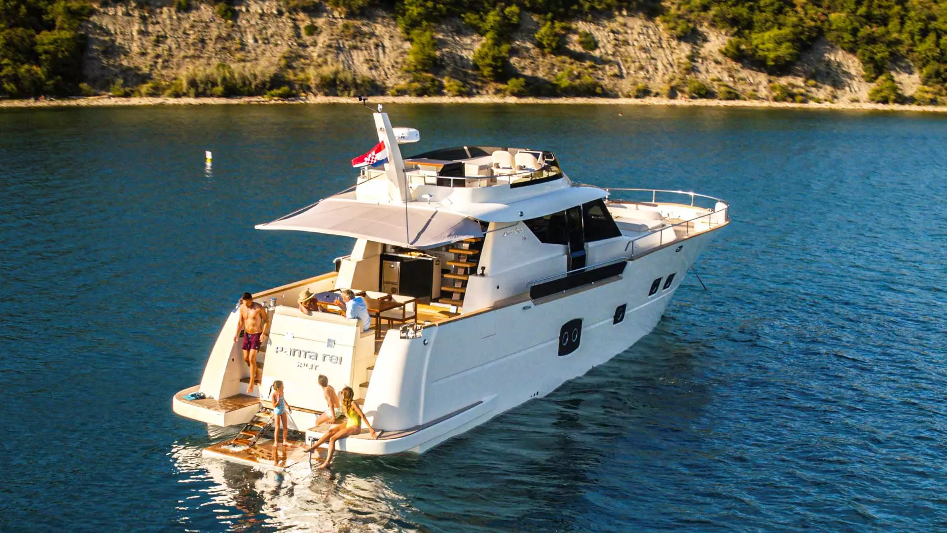 22-Monachus-70-PANTA-REI-stern-view.jpg