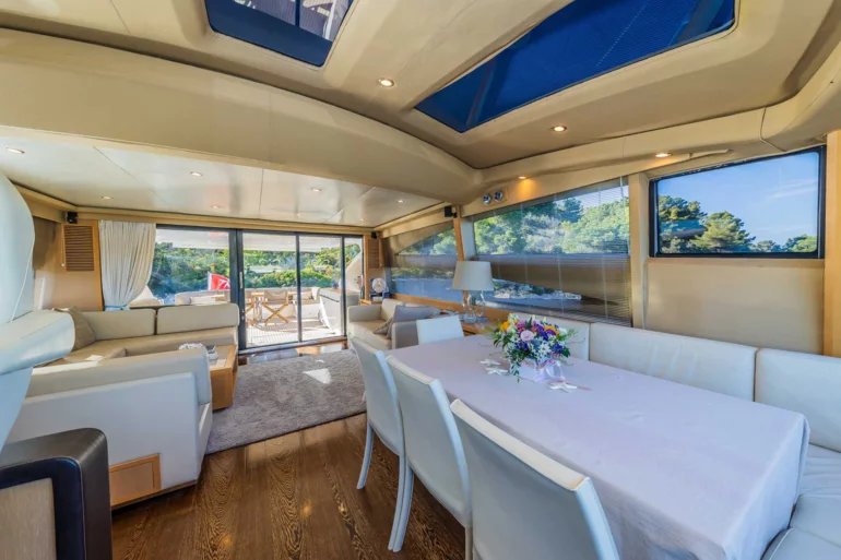 Gitana II