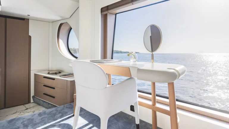 MASTER CABIN